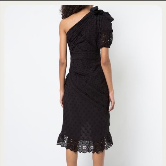 ULLA Johnson 6 - Picture 2 of 5